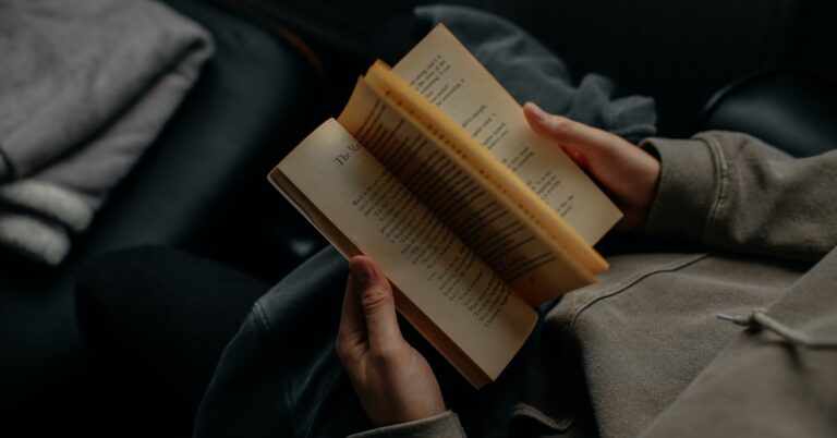 good books: Idiom Meaning and Origin