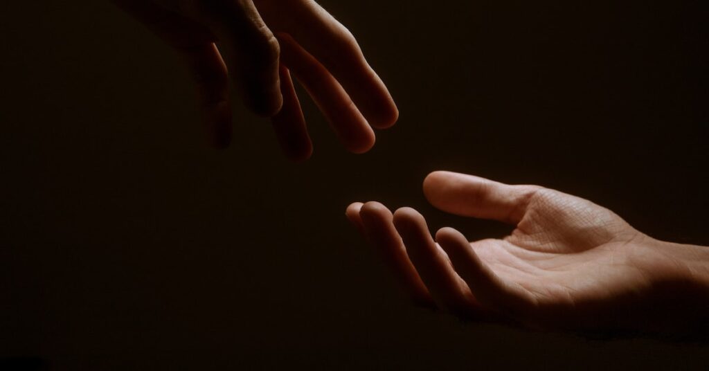 Get One S Hands Dirty Idiom Meaning And Origin The Village Idiom