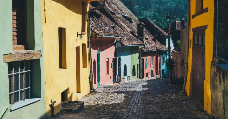 move house: Idiom Meaning and Origin